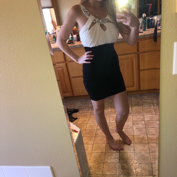 Tight Black & White Dress - Picture 1 of 3